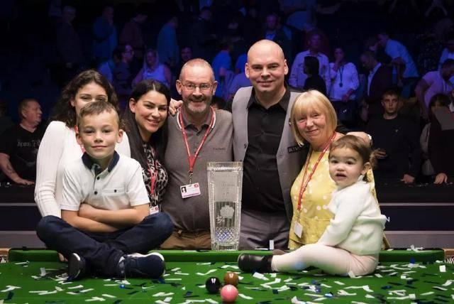 的外线投射 的外线投射